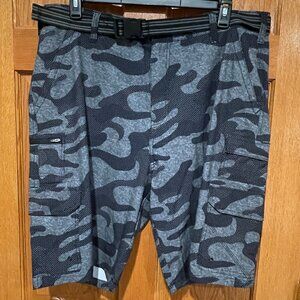 IRON CO. Hybrid Belted Cargo Shorts Pockets Men's 40 Gray Camo NWT NEW